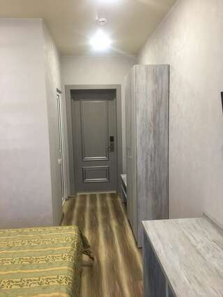 Гостиница Акрополь Дивноморское Улучшенный двухместный номер с 1 кроватью-8