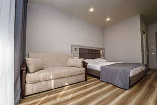 Гостиница Акрополь Дивноморское Улучшенный двухместный номер с 1 кроватью-3