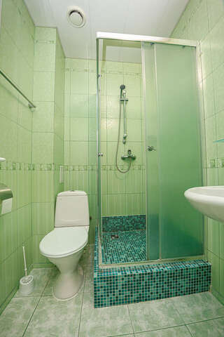 Гостиница Акрополь Дивноморское Улучшенный трехместный номер-7