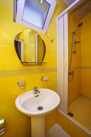 Гостиница Акрополь Дивноморское Двухместный номер с 1 кроватью и собственной ванной комнатой-6